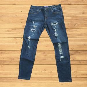 Bamboo Jeans Distressed Size 15